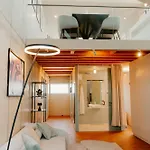 アパート Penthouse Deluxe I Dachterrasse I Parkplatz ドレスデン