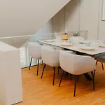 Penthouse Deluxe I Dachterrasse I Parkplatz